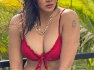 HOT⭐Call Girls In Vaishali Metro Station ⨈❤️9871031762⨈❤️ High Class Escorts In 24/7 Delhi NCR