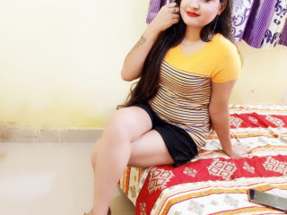 Call Girls In Maharani Bagh 9958018831