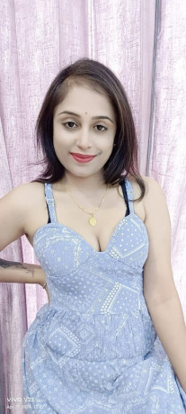 9958626694-munirka-call-girls-service-at-100-genuine-big-0