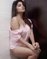 call-girls-in-chattarpur-delhi-9999815811-escort-service-big-0